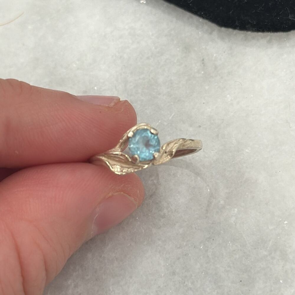 Fantasy Whimsygoth Sterling silver blue Zircon ring size 6.5